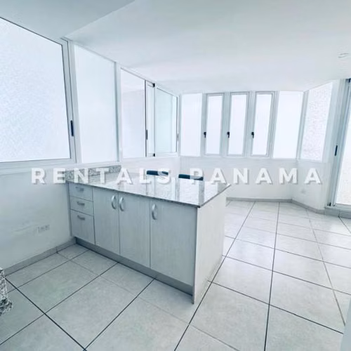 Venta Apartamento Av Balboa PH Bay View - Imagen 4
