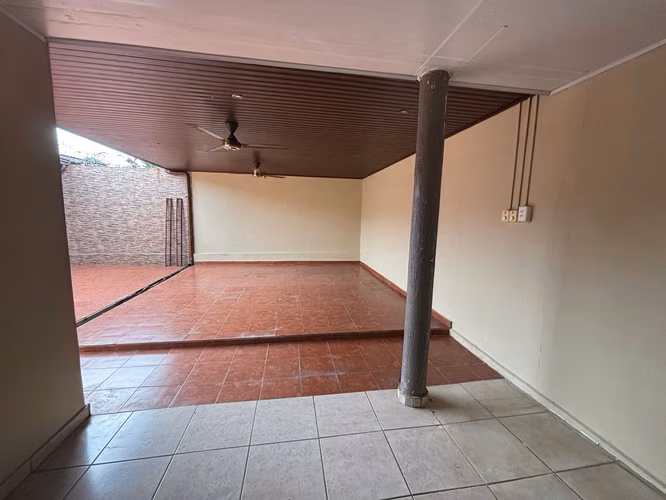 Venta de casa en Brisas del Golf