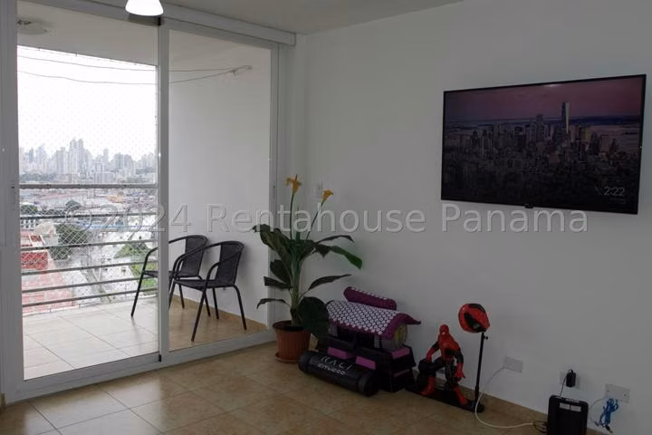 Apartamento en venta PH Cosmopolitan Towers Pueblo Nuevo ELP 26-1875
