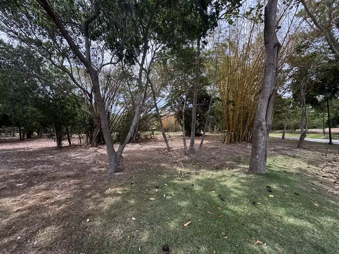 Venta de Lote con vista al campo de golf en Buenaventura