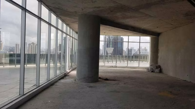 F. & F. Tower - Imagen 4