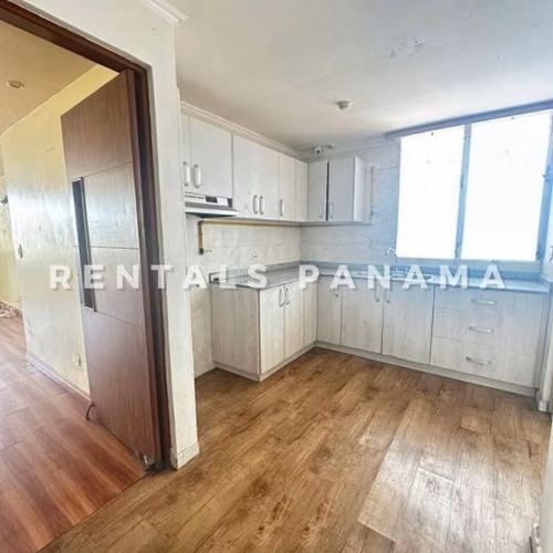 En Venta – Apartamento en PH Golden Boulevard - Imagen 5