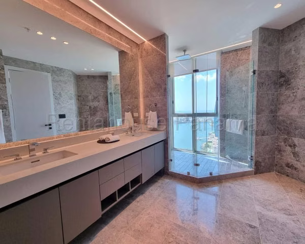 Venta Apartamento Pacific Point Punta Pacifica 26YCG6801