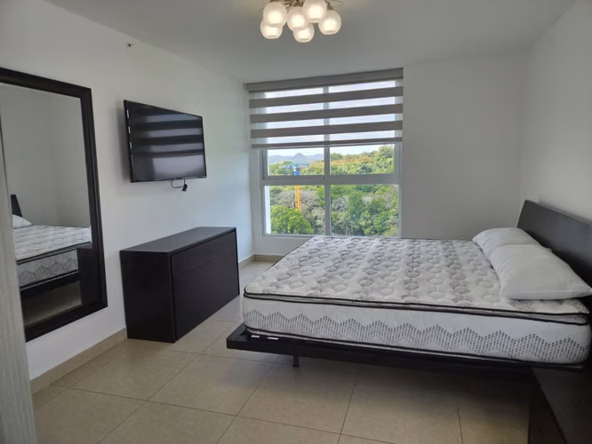 ALQUILO APARTAMENTO AMUEBLADO EN CLAYTON P