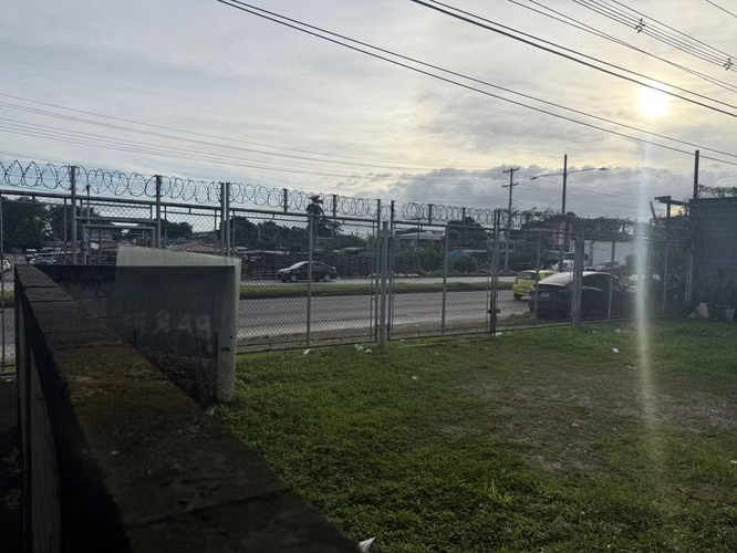 Venta de local comercial en Felipillo