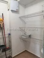 Venta de Apartamento con 98m2 en Avenida Balboa PH Bayfront 26-8280SR
