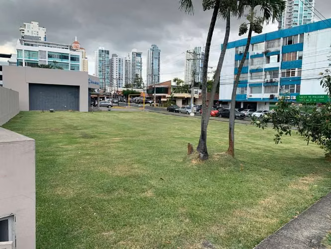 Land in one of the best areas of Panama