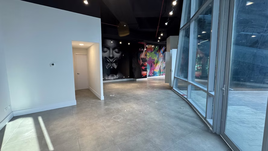 Alquiler de Local comercial en Costa del Este, Financial Park, 128m2