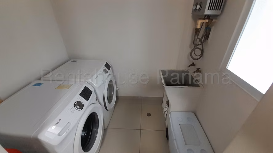 VENTA DE APARTAMENTO EN VICTORIA ROYALE HATO PINTADO HQ