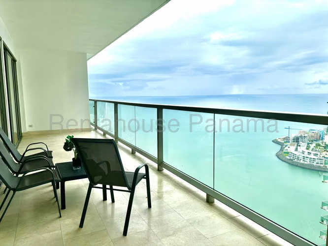 ALQUILER PH TOC PUNTA PACIFICA  APARTAMENTO
