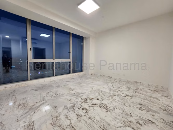 Se Alquila Apartamento en Costa del Este YDU