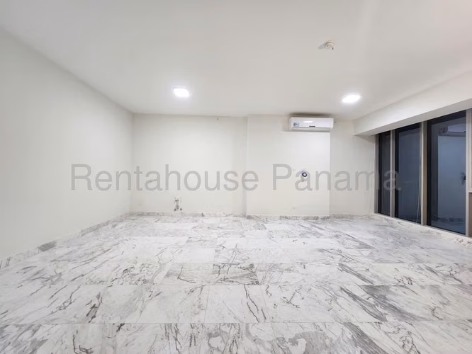 Se Alquila Apartamento en Costa del Este YDU
