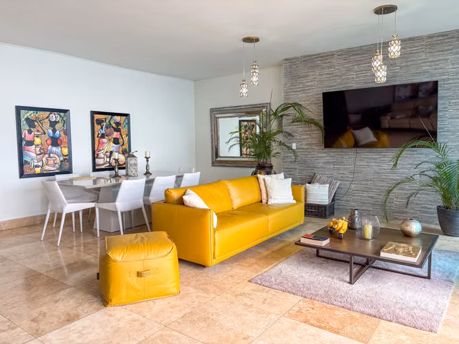3 Recámaras frente al mar remodelado en lujo Punta Pacifica