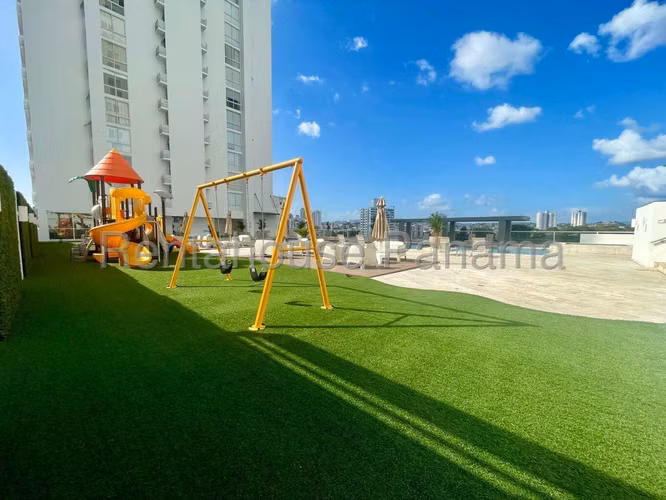 Se Vende Apartamento en Coco del Mar YDU