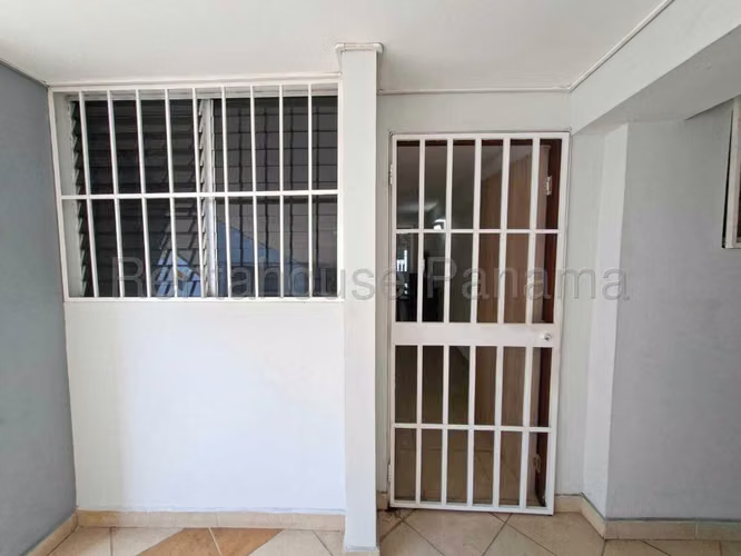 Se Vende Apartamento en Bellavista MDV26-8294