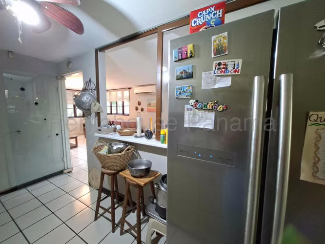 Vendo Casa de 177 m² en Condado del Rey 26-6663GG