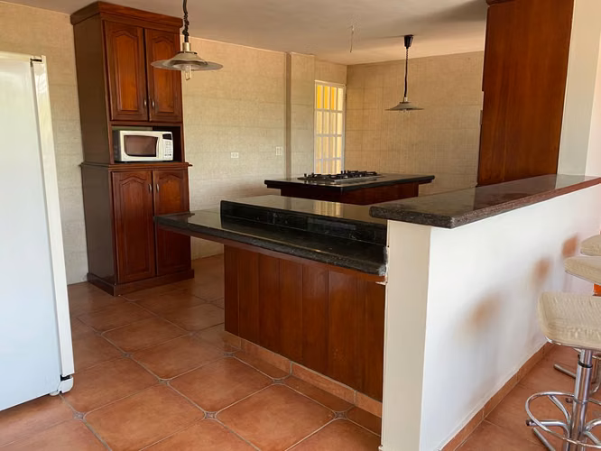 Casa de 470 m² con 4 recámaras en alquiler, Villa de las Fuentes 2 - Imagen 10