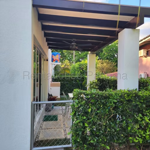 Casa En Venta En Las Lajas ABS