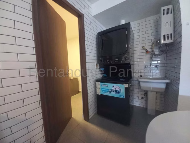 Apartamento En Venta En Costa Verde.ABS