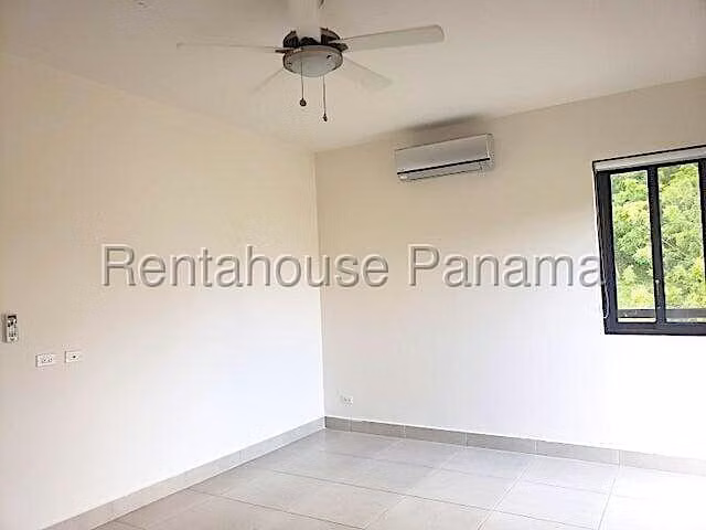 Apartamento en Venta en Clayton AFC 25-8045