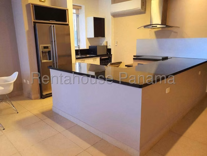 Alquiler de Apartamento en Avenida Balboa Ph Rivage CCO
