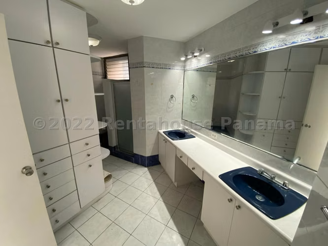 Venta de Apartamento en Avenida Balboa Ph Costa del mar CCO - Imagen 13