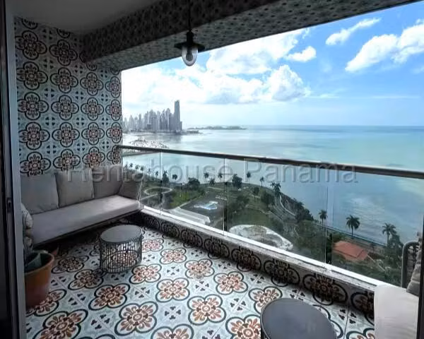 Venta de Apartamento en Avenida Balboa Ph Rivage CCO