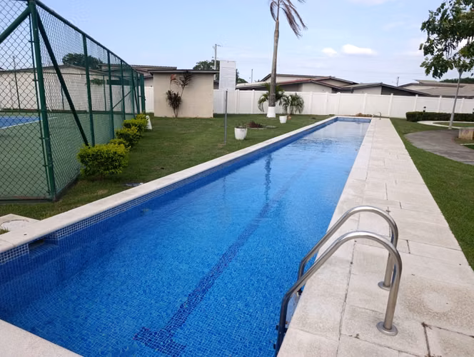 Alquilo Casa en Costa Sur villasur OF 26-8330
