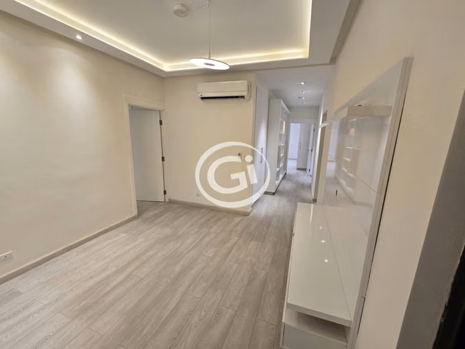 Alquiler Apartamento Embassy Club Moderno Garden. Modelo Especial