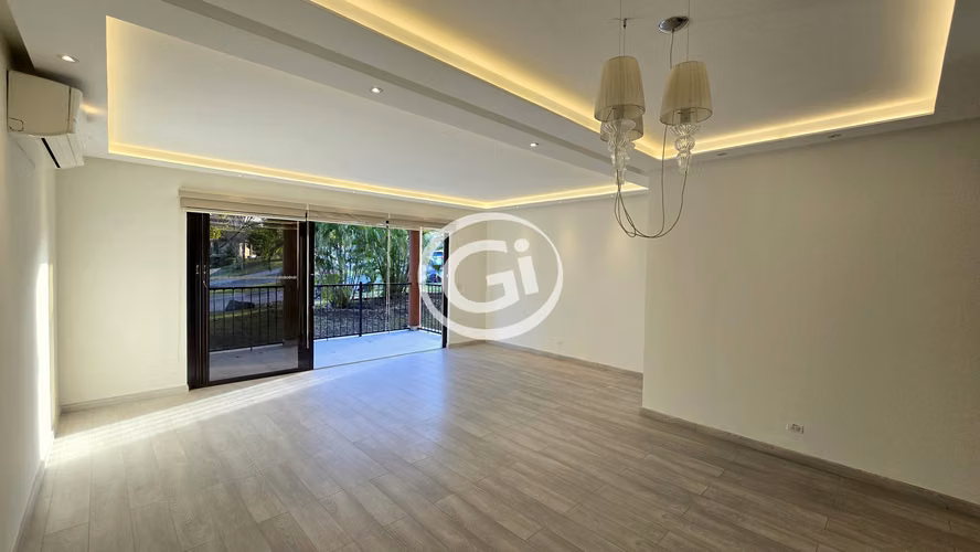 Alquiler Apartamento Embassy Club Moderno Garden. Modelo Especial