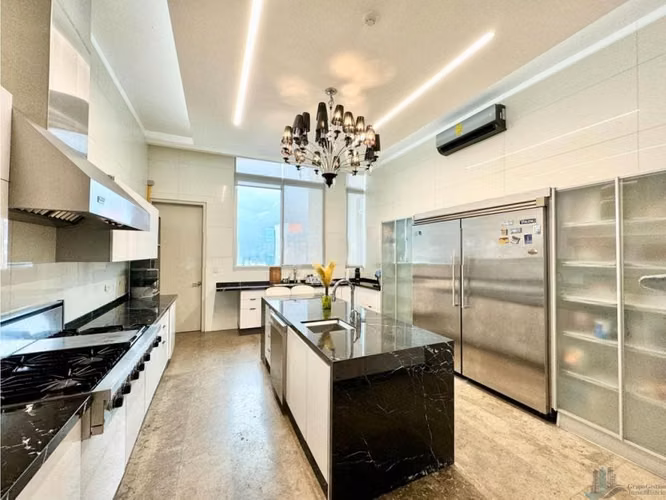 ALQUILER PENTHOUSE PUNTA PACIFICA 985 M2 AMOBLADO Y PISCINA MLD