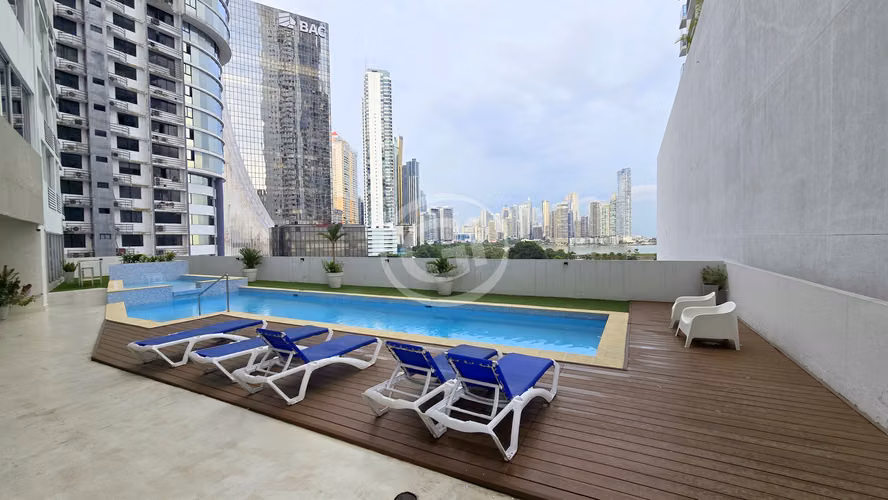 Venta Apartamento Duplex Avenida Balboa Vista al Mar Remate