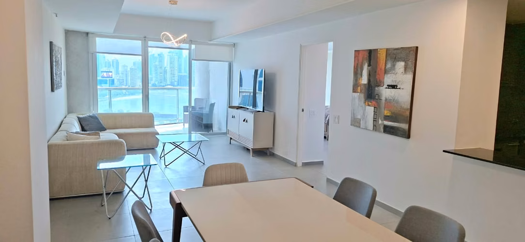 Yacht Club Tower | High Floor | $350k