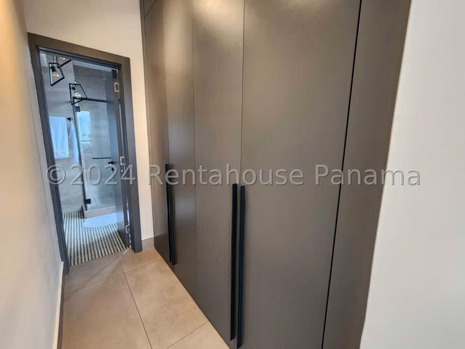 Se Vende Apartamento en Coco del Mar LA25-1251