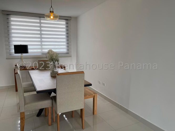 Se Vende Apartamento en El Cangrejo LA25-5859