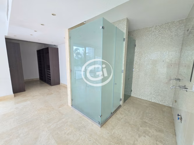 Venta Apartamento Loft Four 41 con Amplia Terraza. Remate Bancario