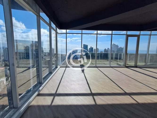 Sale Office 50 Street. 7 parking and 1 Sea View Deposit