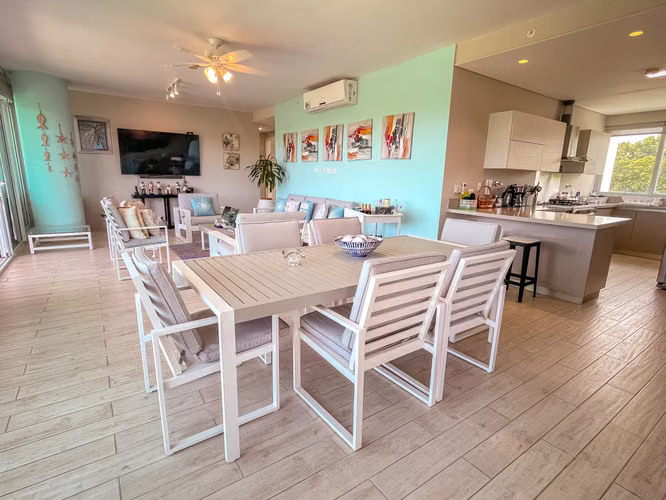 Se vende y alquila apartamento en Punta Barco, San Carlos
