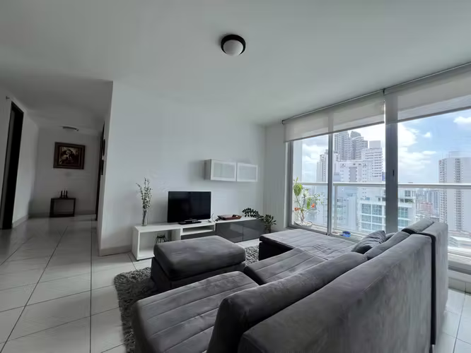 Apartamento Amoblado en Alquiler – El Cangrejo | 120 m² | $1,750