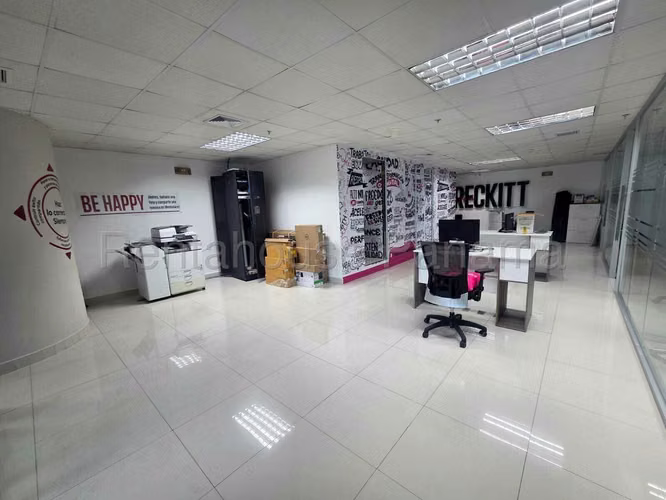 Office for Rent with Beautiful View 26*8188Mfk