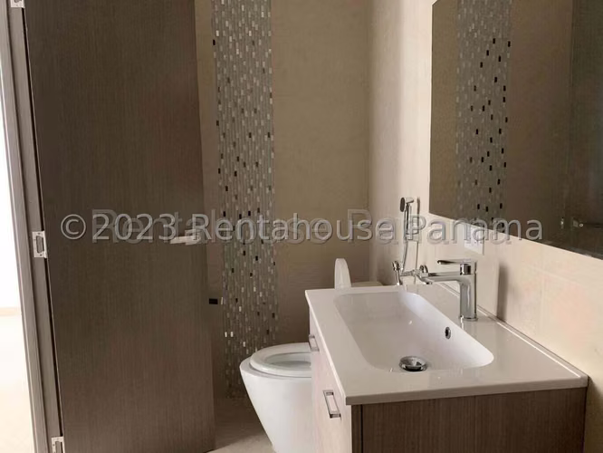 Venta de Apartamento en Costa del Este 25*8355Mfk