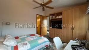 Venta de Casa con 342m2 en Altos de Panama PH Barrio Alto 26-8323SR