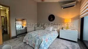 Venta de Casa con 342m2 en Altos de Panama PH Barrio Alto 26-8323SR