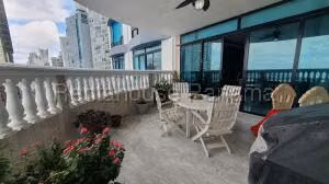 Venta de Apartamento con 415m2 en Punta Paitilla PH Coastal Tower 26-8334SR