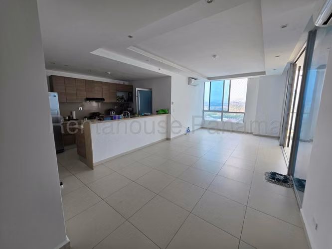 Se Alquila Apartamento en Costa del Este MDV26-8352