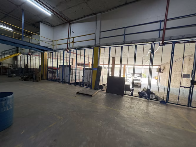 BODEGA EN FRANCEFIELD 4850M2 EN TRES NIVELES ZONA LIBRE COLON - Imagen 6