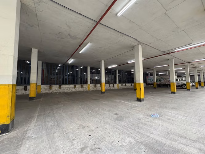 BODEGA EN FRANCEFIELD 4850M2 EN TRES NIVELES ZONA LIBRE COLON - Imagen 2