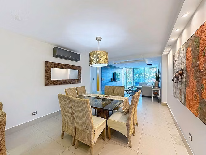 Venta de apartamento frente al mar en Gorgona – PH Bahía