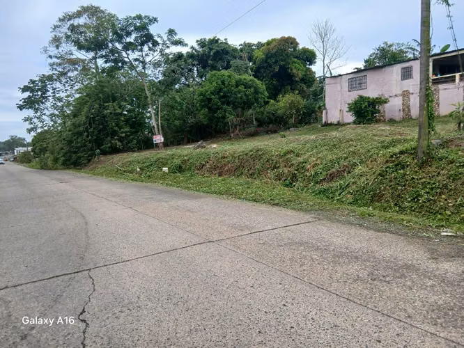 Vendo Lote Comercial en Esquina en La Chorrera