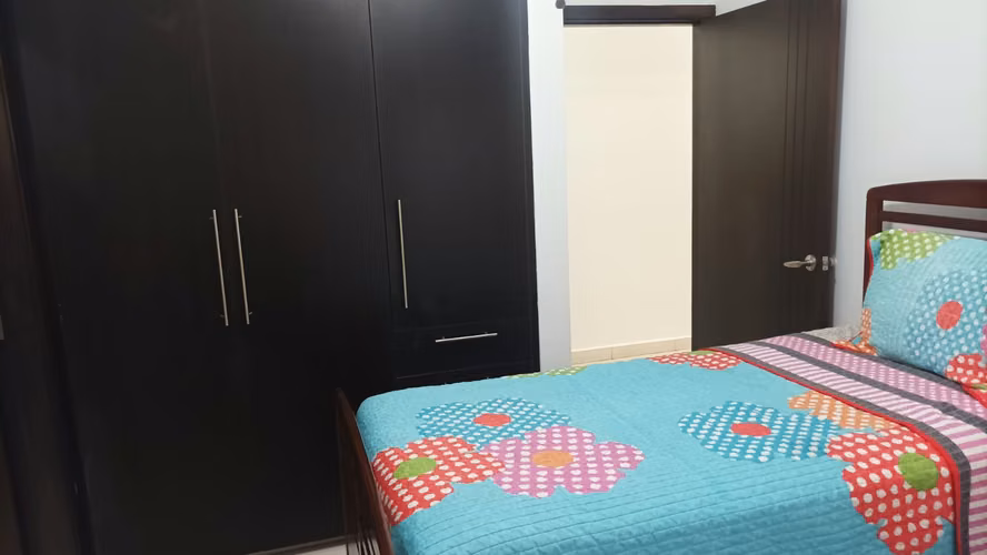 Sunset Coast, 4 recámaras, una sola planta.  Precio Increible! - Imagen 15